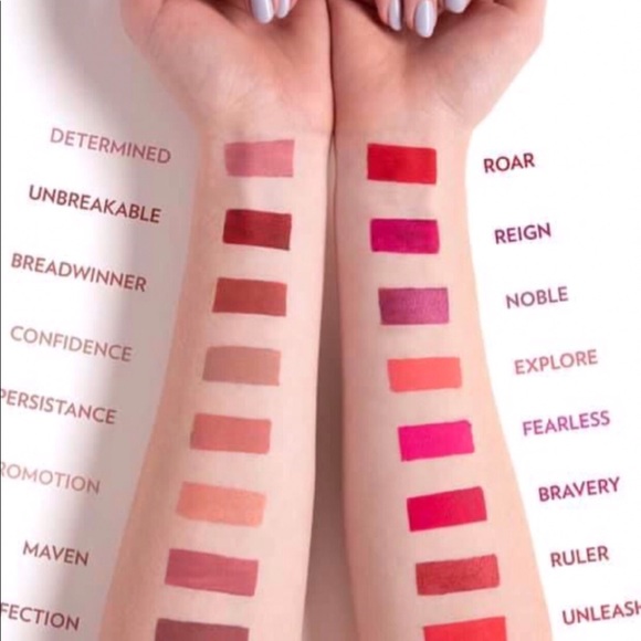 1 - Powerlips Fluid - DETERMINED COLOR - Picture 8 of 11